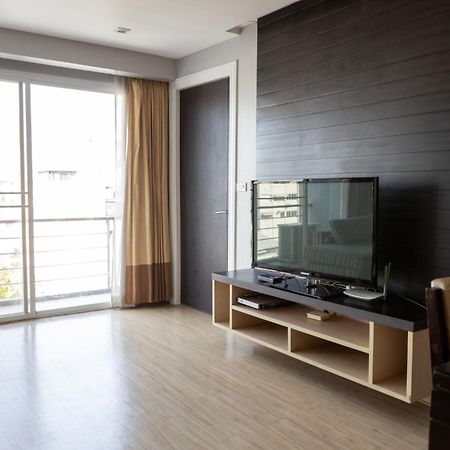 Go Inn Thonglor 23 โกอินน์ ทองหล่อ 23 X Bangkok Buitenkant foto