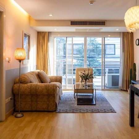 Go Inn Thonglor 23 โกอินน์ ทองหล่อ 23 X Bangkok Buitenkant foto