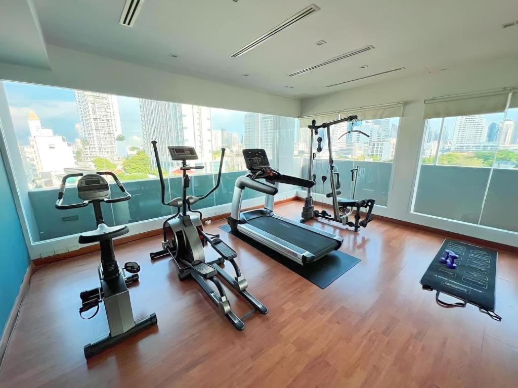 Go Inn Thonglor 23 โกอินน์ ทองหล่อ 23 X Bangkok Buitenkant foto
